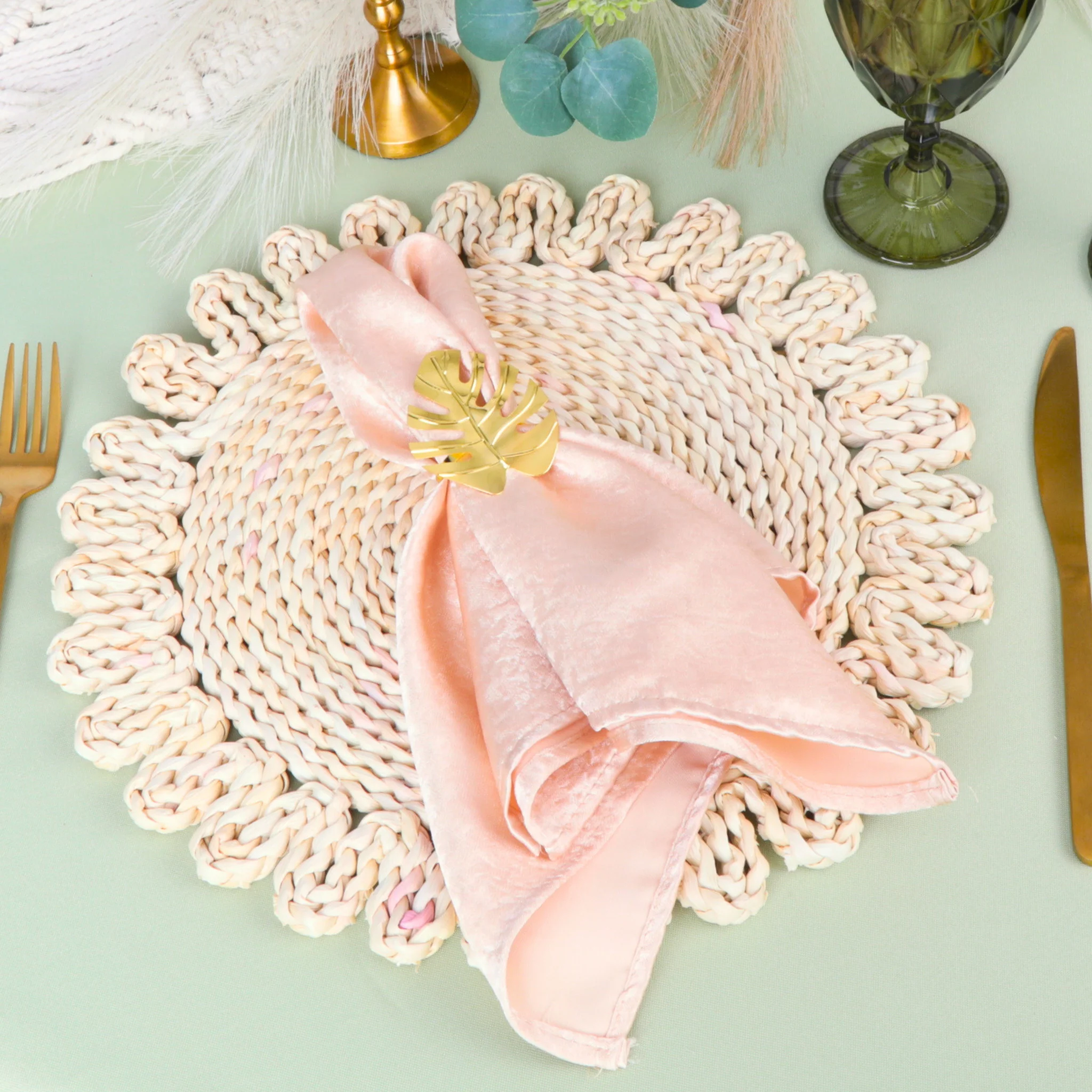4 pc/set Flower Shape Straw 15" Placemats - Image 4
