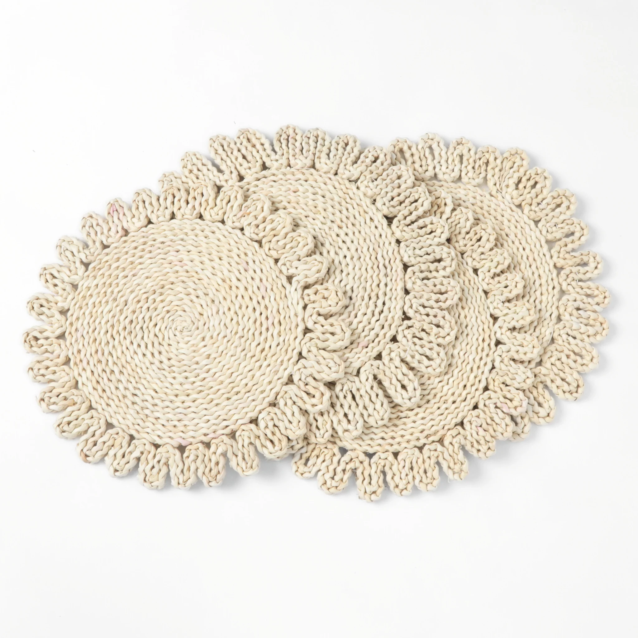 4 pc/set Flower Shape Straw 15" Placemats - Image 7