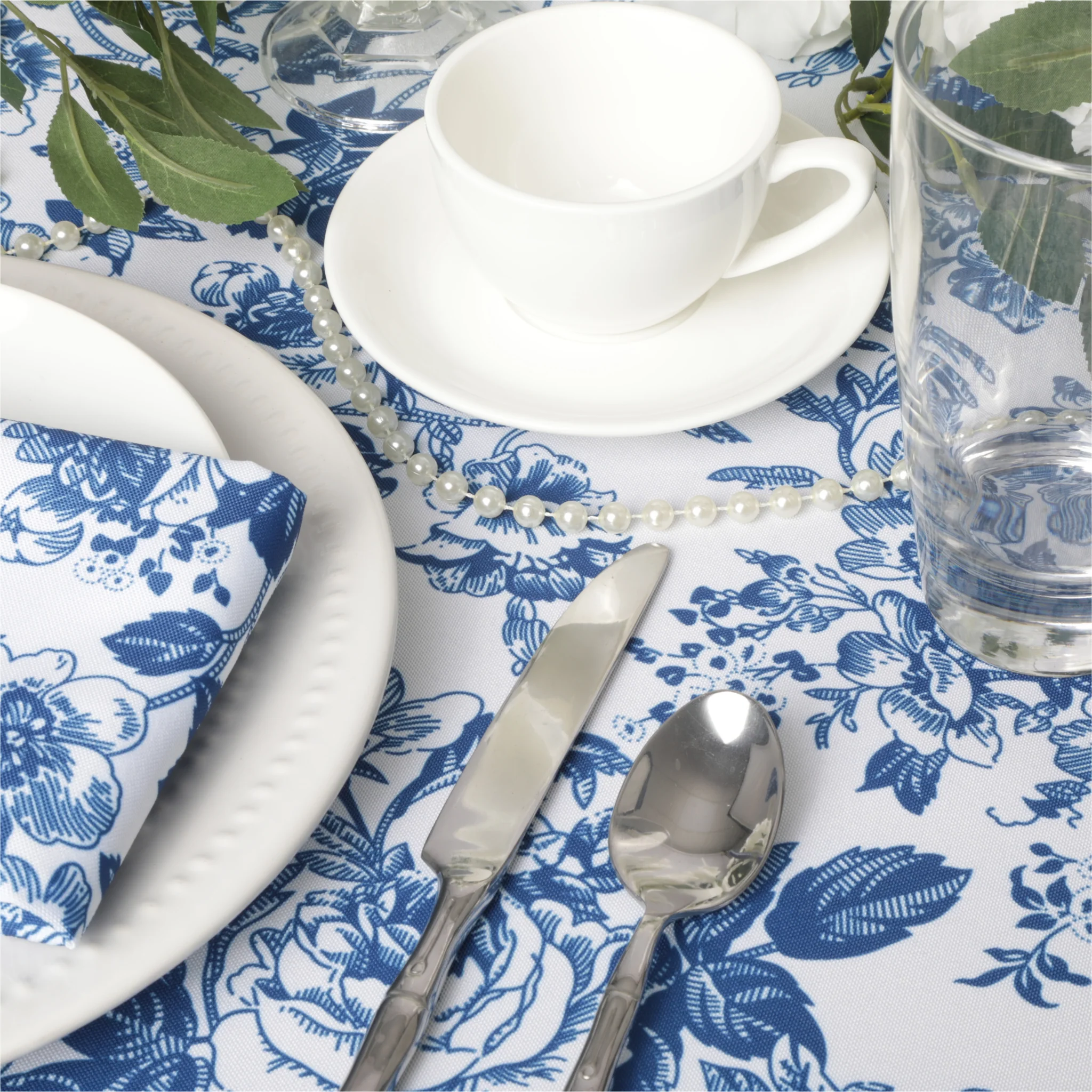 French Toile 90"x132" Rectangular Tablecloth - Blue - Image 4