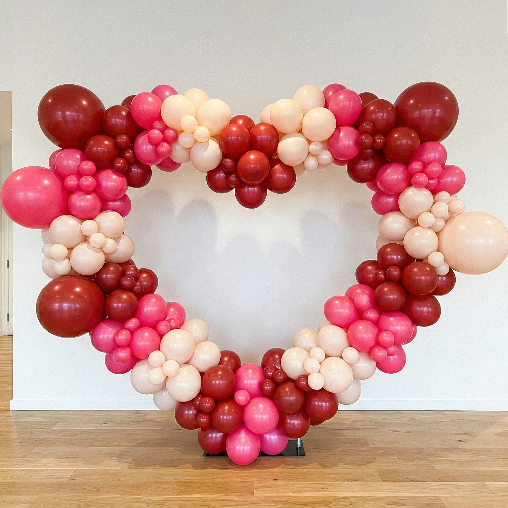 6.5ft Heart Frame Arch Backdrop - Image 6