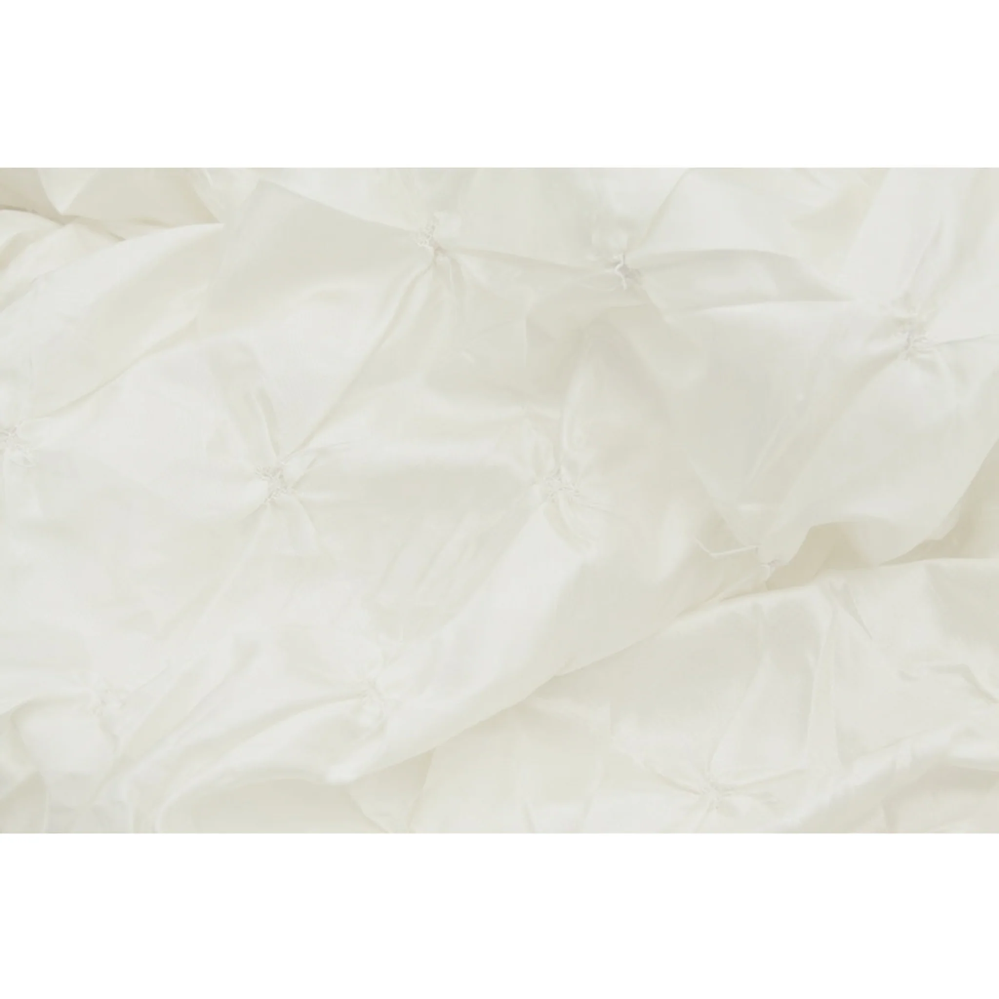Pinchwheel 90"x132" Rectangular Tablecloth - Ivory