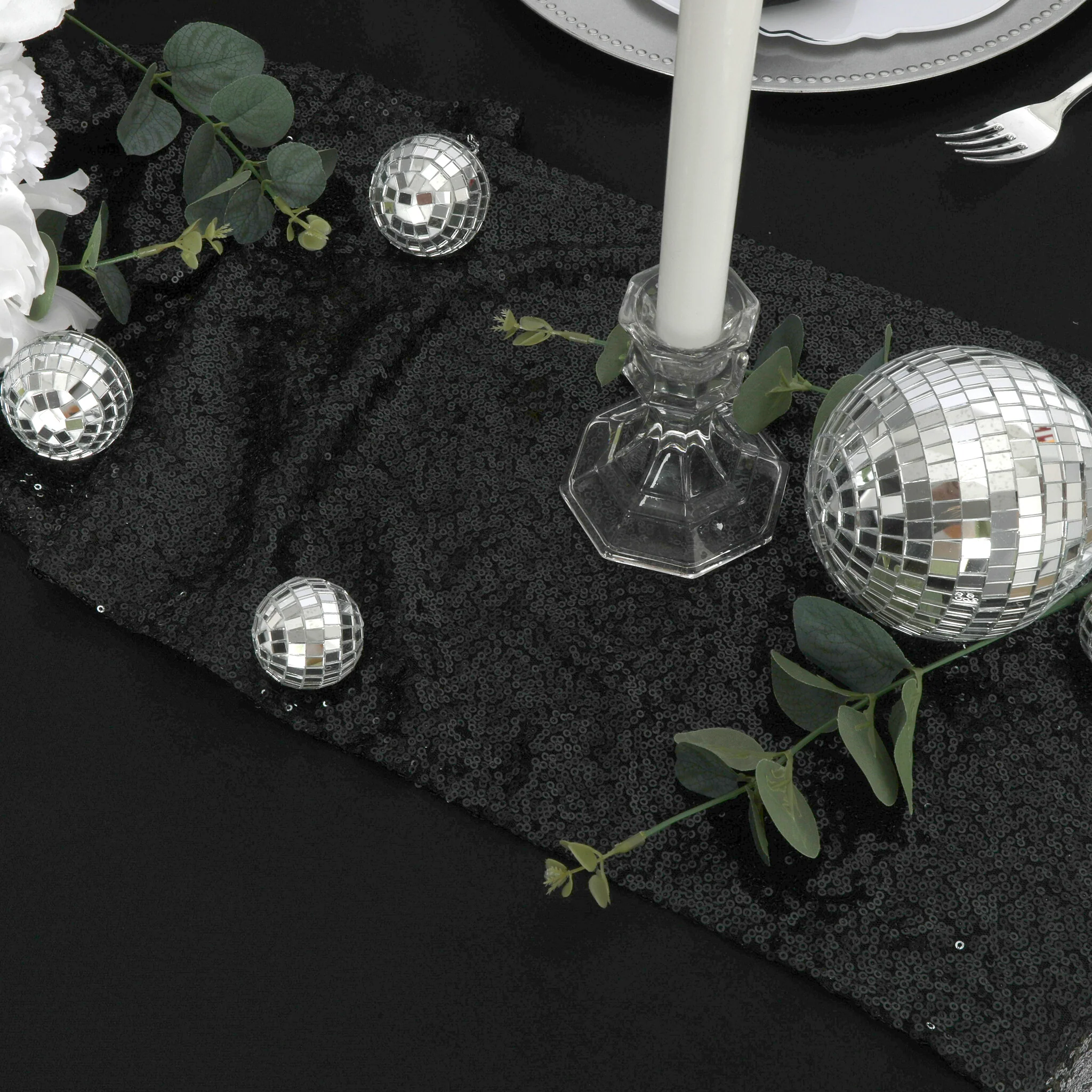 Scuba 90"x132" Rectangular Oblong Tablecloth - Black - Image 3
